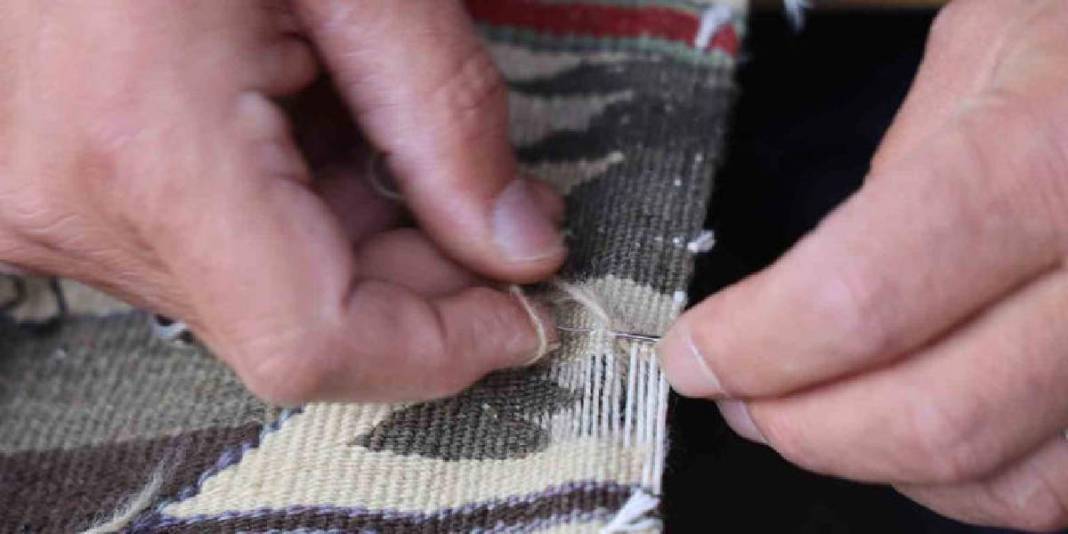 Eski ve antika halılar Kapadokya'da hayata tutunuyor! Ustalar ekonomiye katkı sağlıyor 4